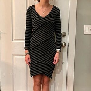 Market & Spruce Tiered Striped Long Sleeve Sheath Dress NWT size Small
